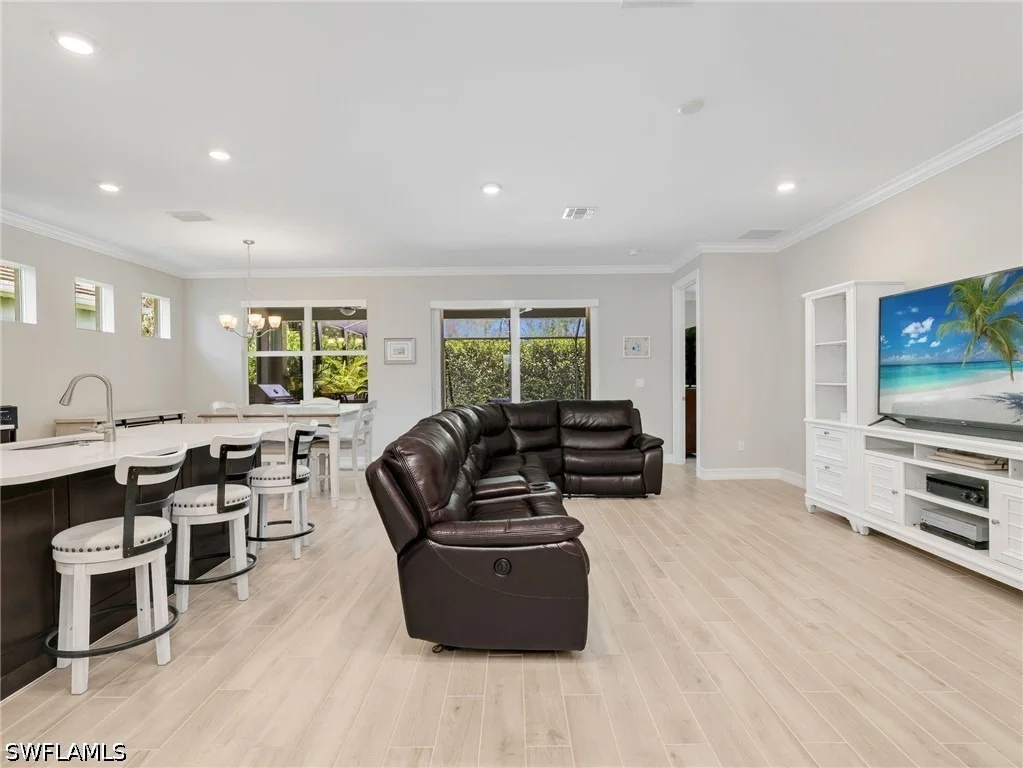 Photo of 323 Tamarindo Lane