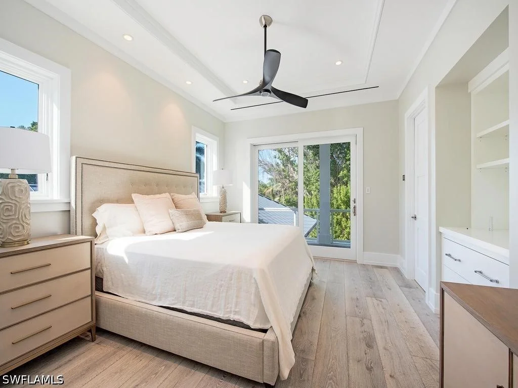 Photo of 225 4th Avenue N
