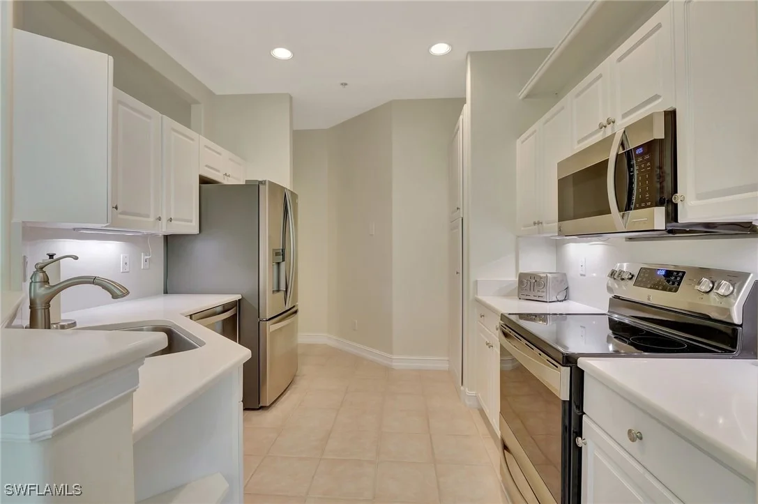 Photo of Unit 101 at 857 Carrick Bend Circle