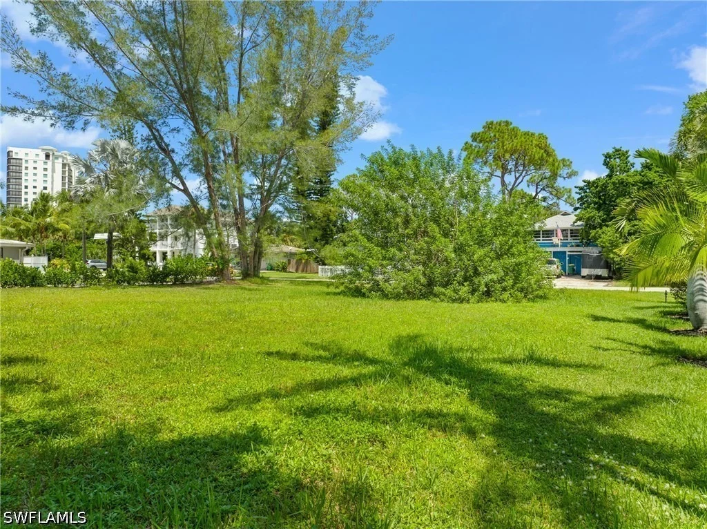 Photo of 734 Park Avenue