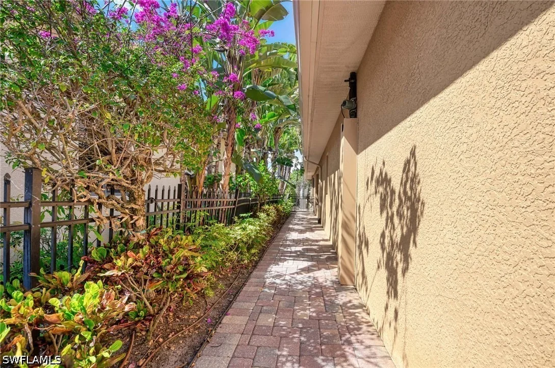Photo of 672 Fairway Terrace