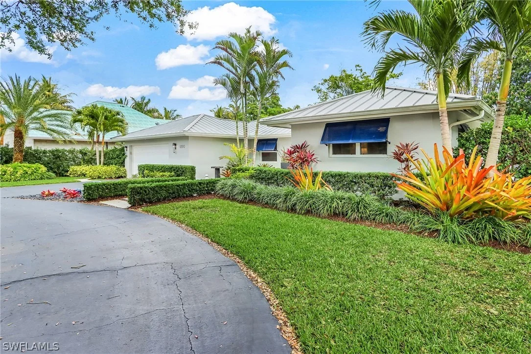 Photo of 1390 Mandarin Road