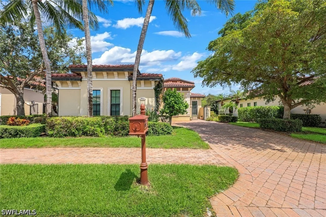 Photo of 9461 Napoli Lane