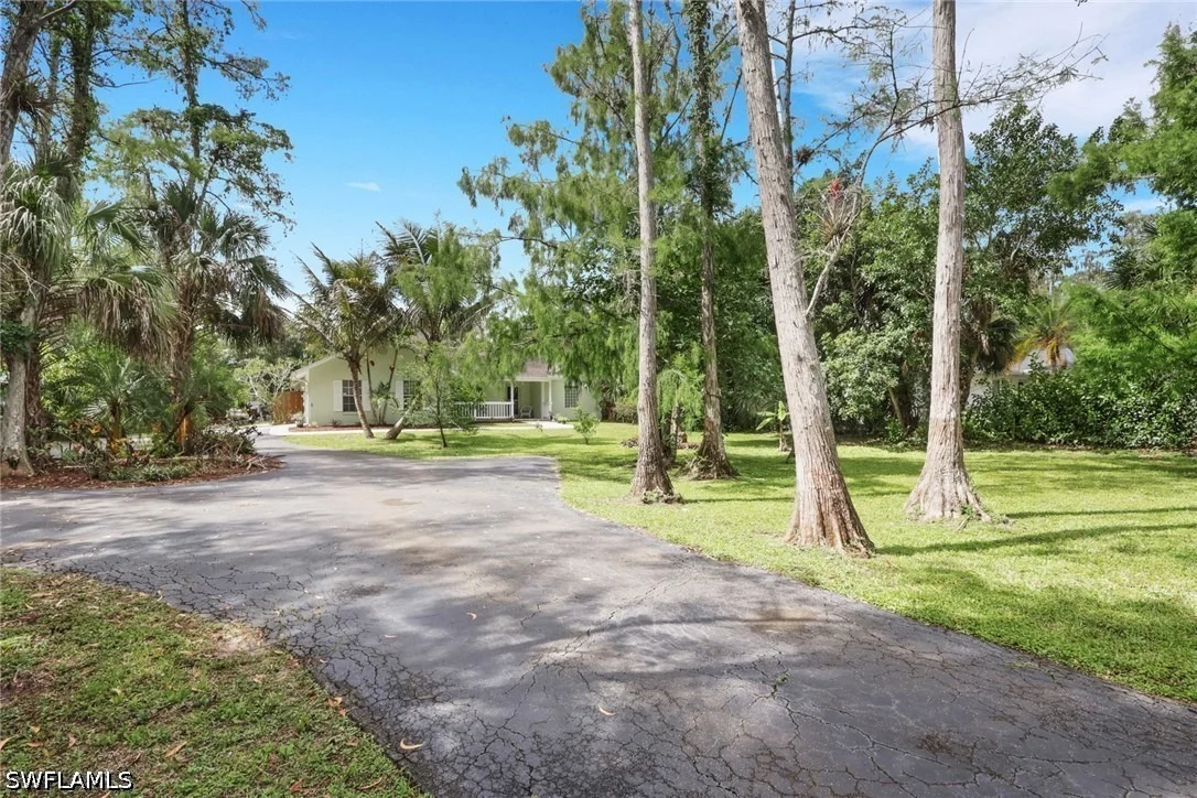 Photo of 5810 Lancewood Way