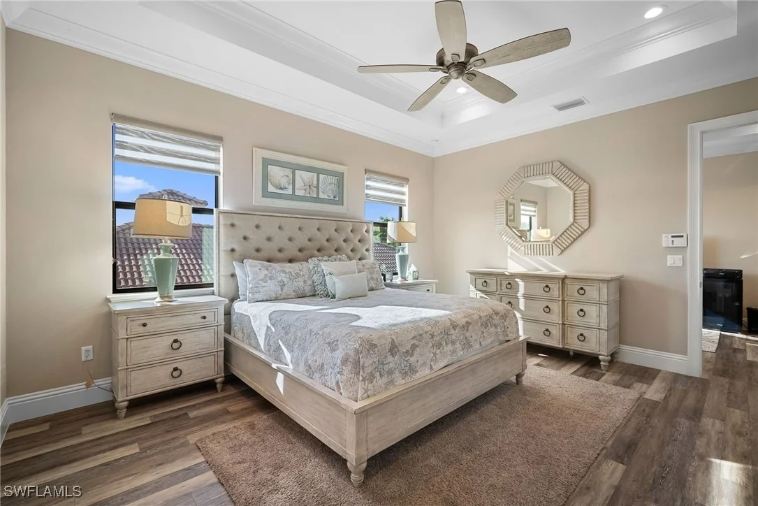 Photo of 699 98th Avenue N