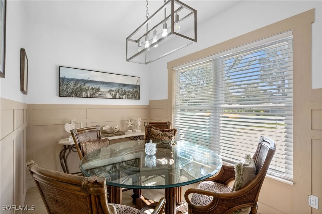 Photo of 723 Park Avenue