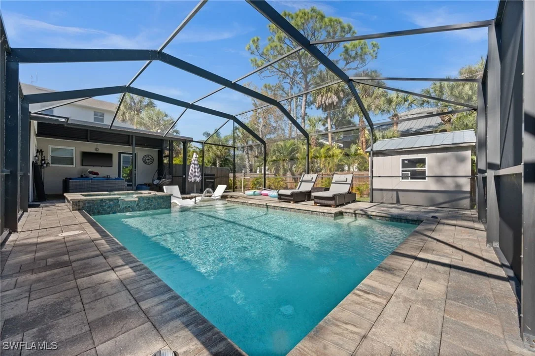 Photo of 723 Park Avenue