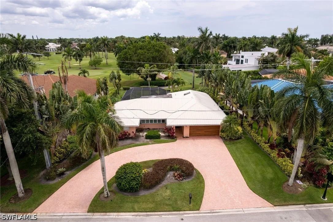 Photo of 520 Harbour Drive