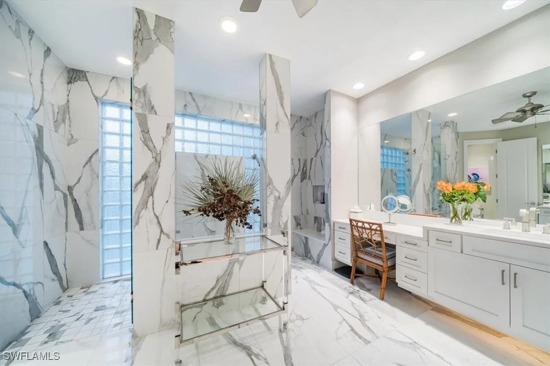 Photo of 367 5th Avenue N