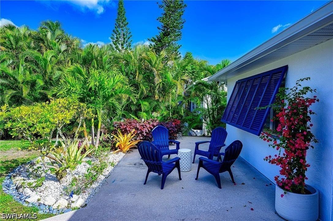 Photo of 810 103rd Avenue N