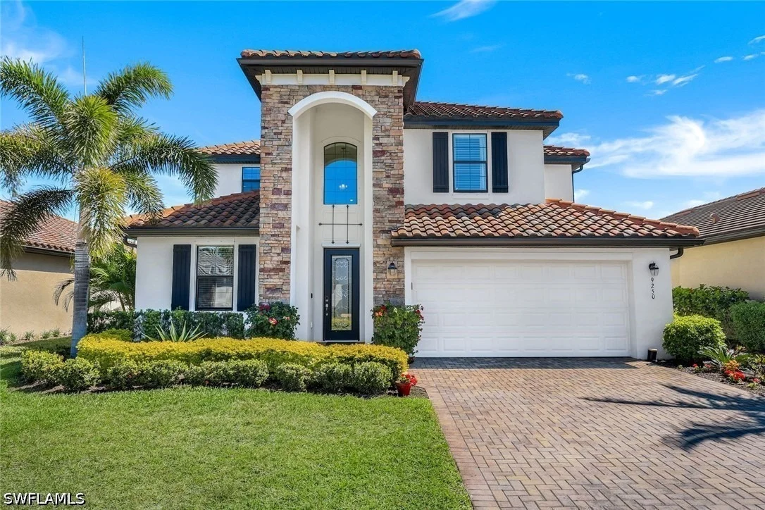Photo of 9250 Shadow Oak Lane