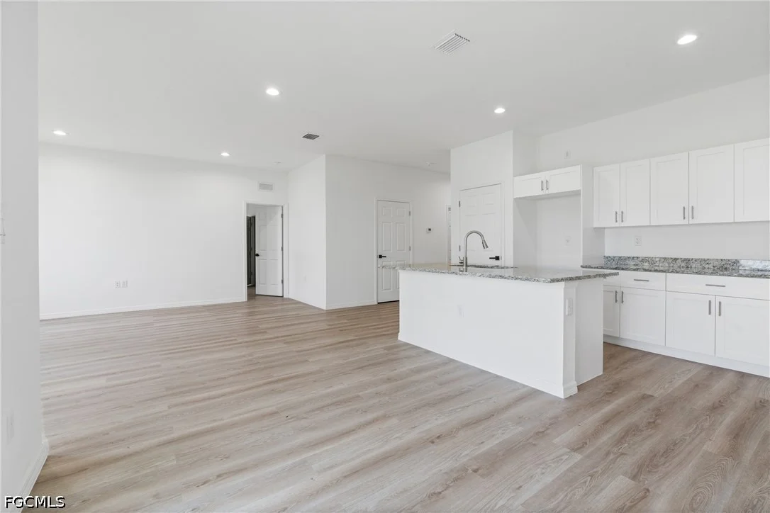 Photo of 566 Woodview Drive