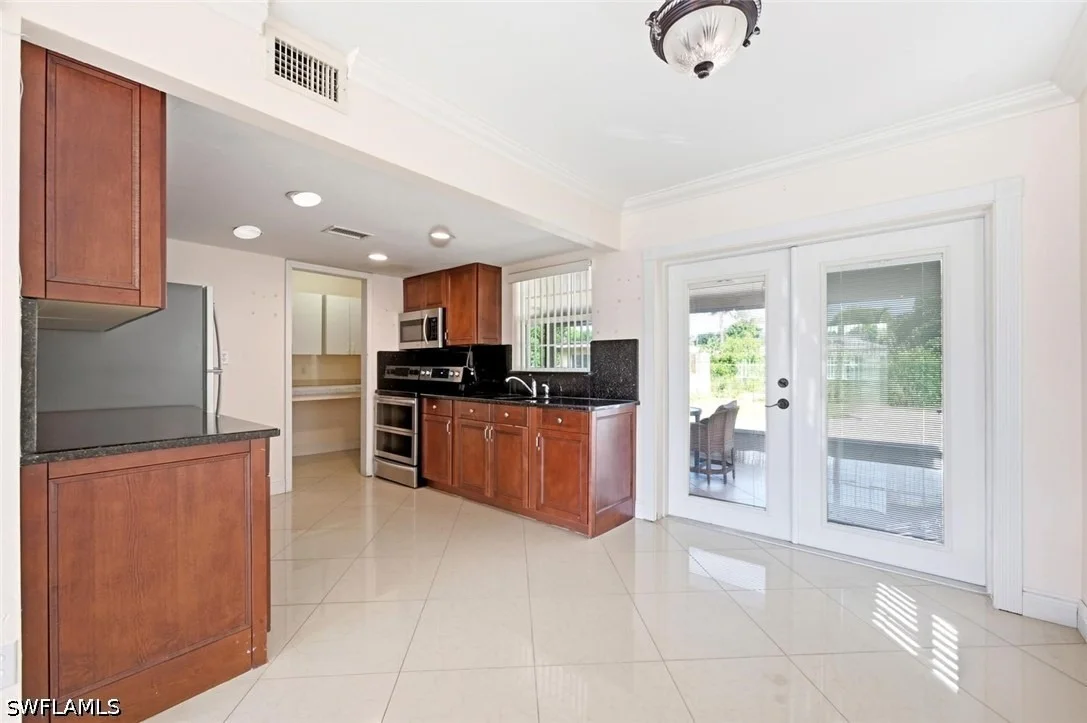 Photo of 5449 Hardee Street