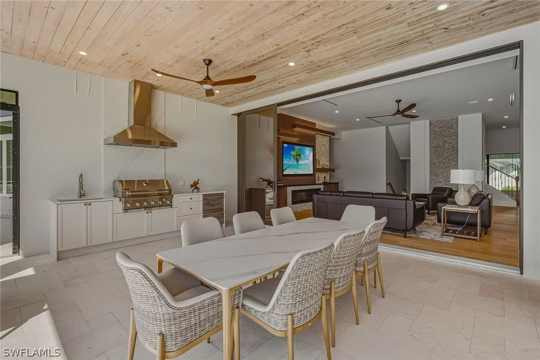 Photo of 598 Spinnaker Drive