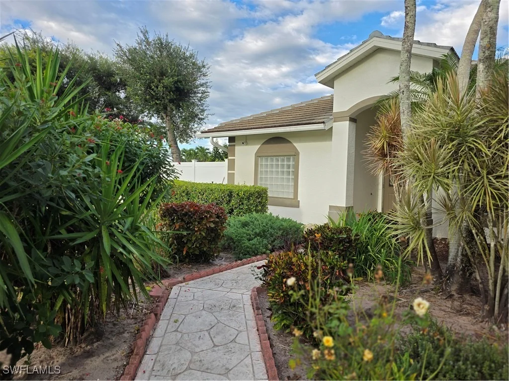 Photo of 857 Summerfield Drive