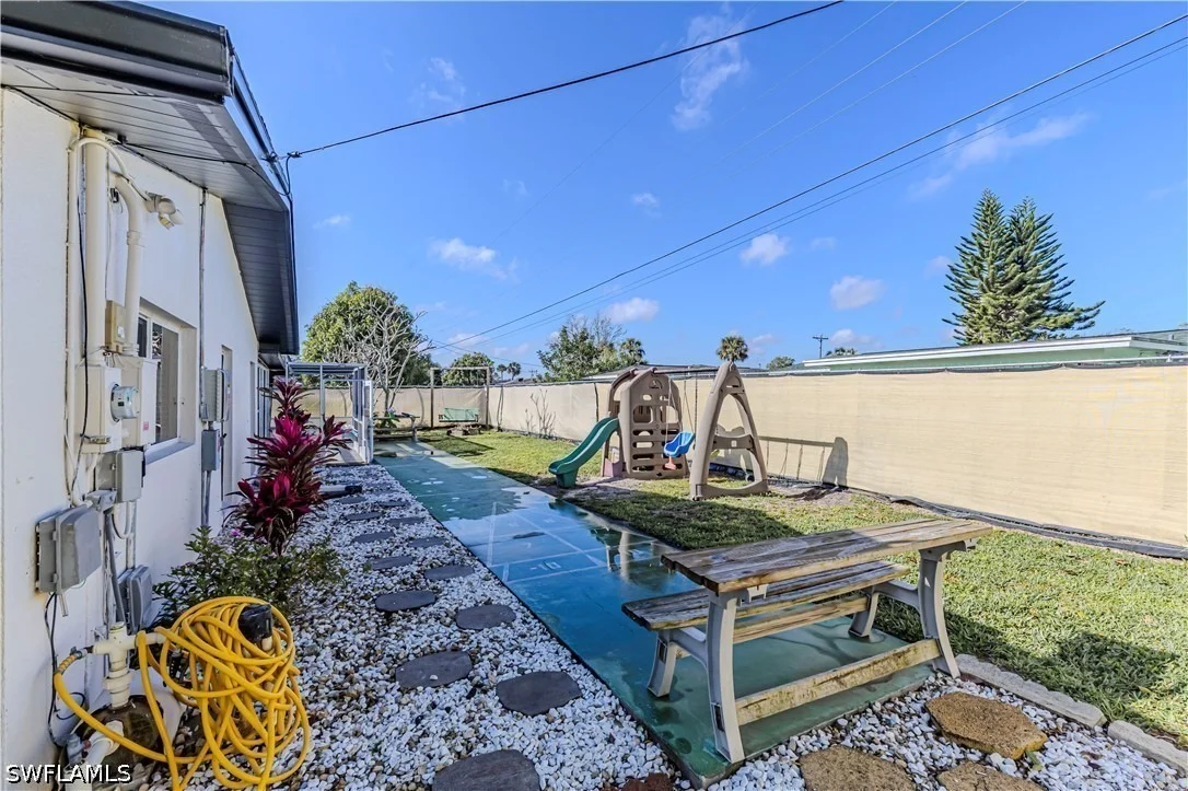 Photo of 106 Starview Avenue