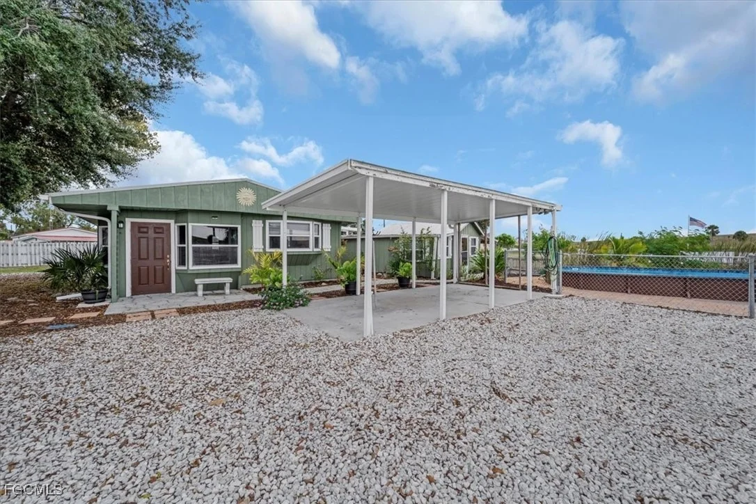 Photo of 1083 Sunset Strip