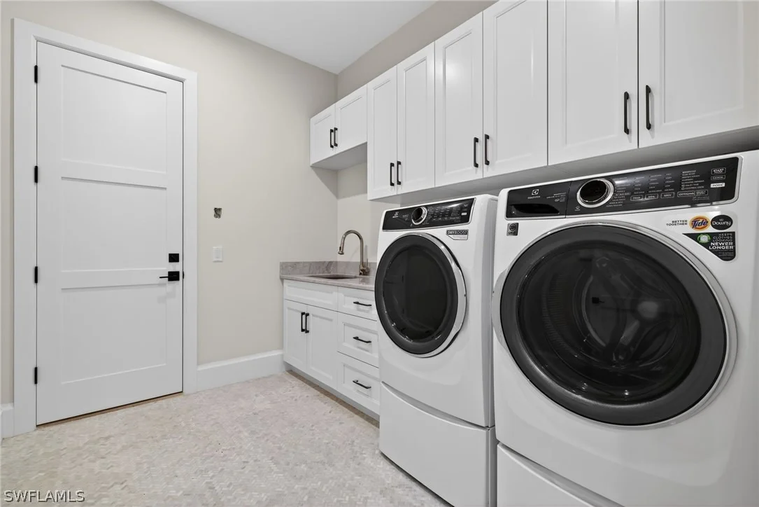 Photo of 766 95th Avenue N