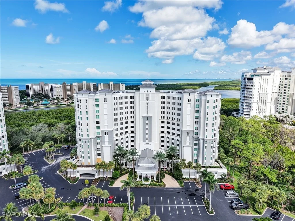 Photo of Unit 403 at 325 Dunes Boulevard
