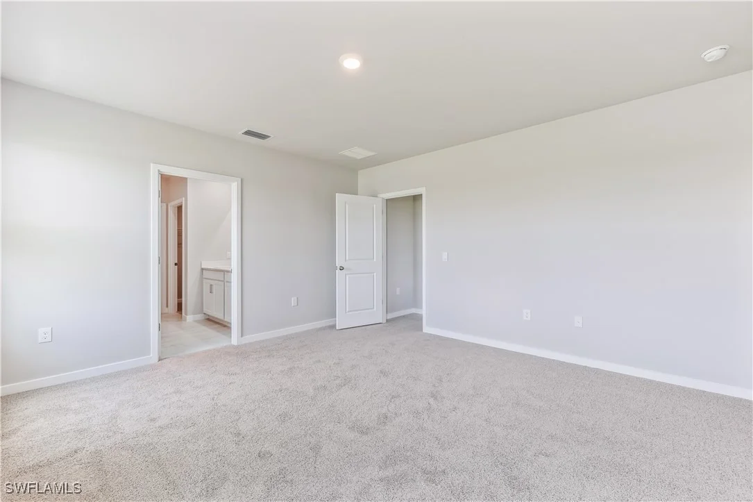 Photo of 17770 SHADE TREE Loop
