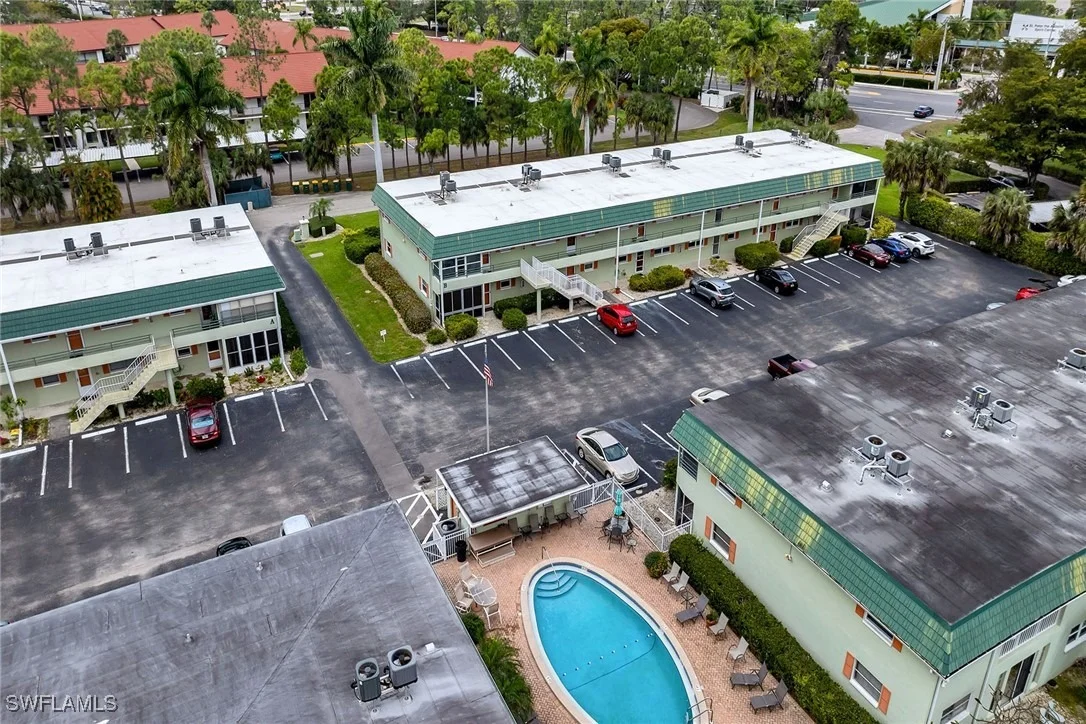 Photo of Unit 3B at 200 Valley Stream Drive
