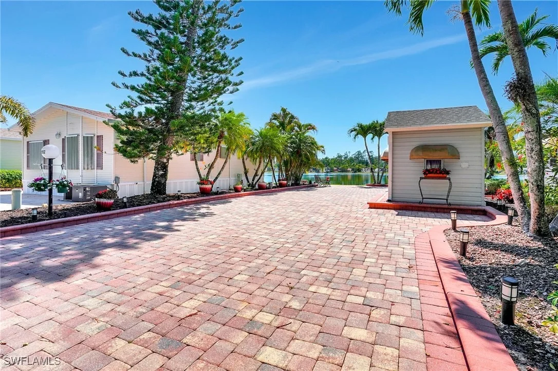 Photo of 2117 Crystal Lake Drive