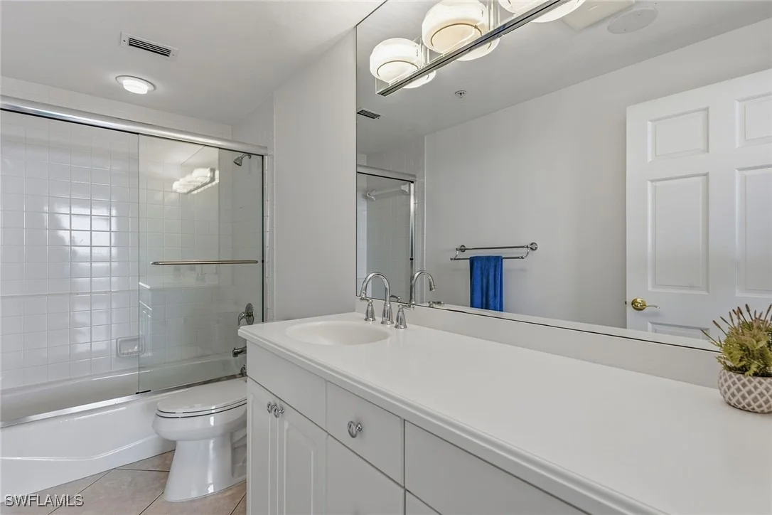 Photo of Unit 1606 at 60 Seagate Drive