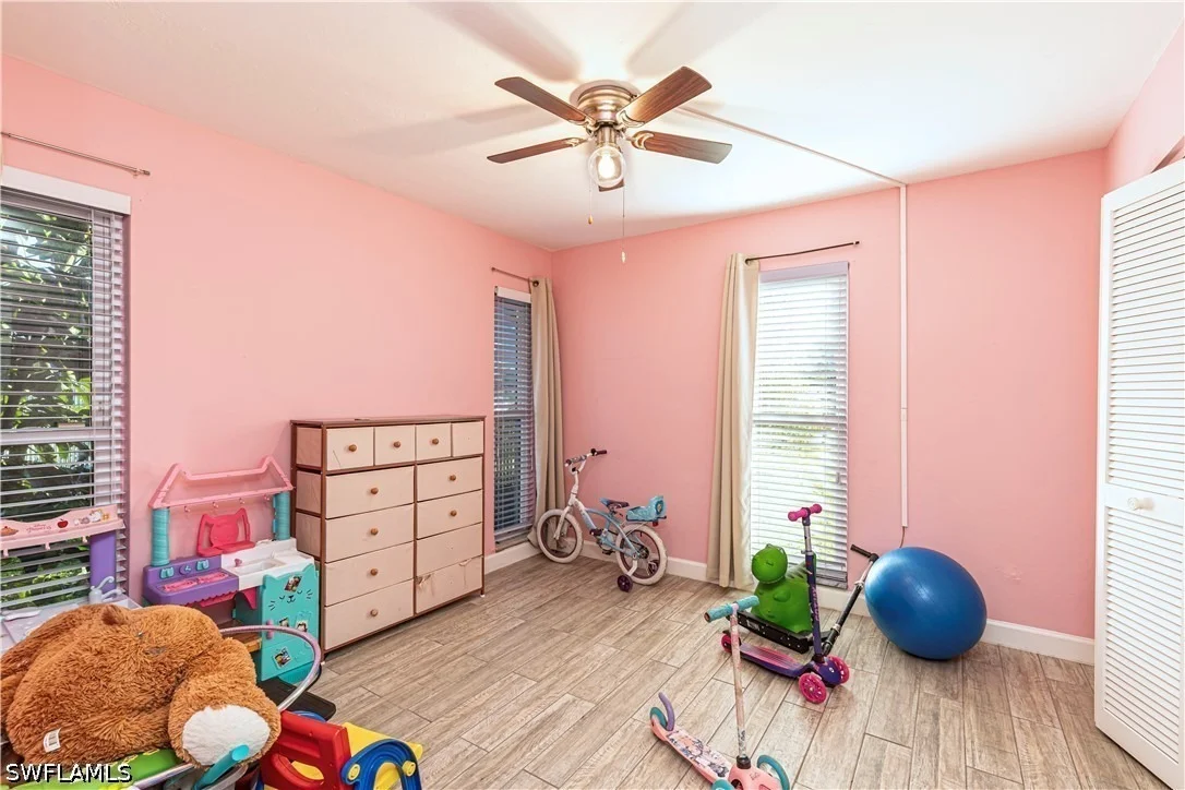Photo of 106 Starview Avenue