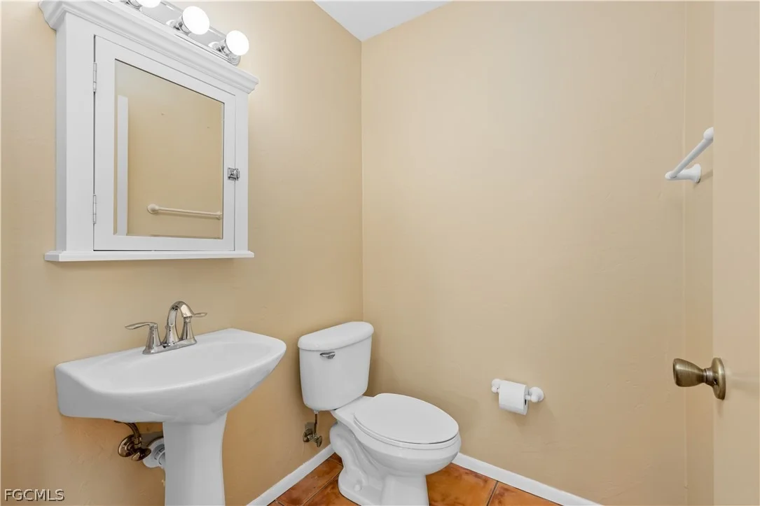 Photo of 1813 Long Point Lane