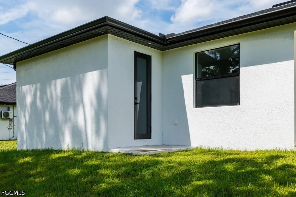 Photo of 1752 Pine Avenue