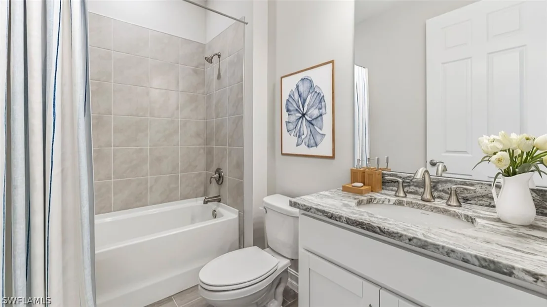 Photo of 17977 SHADE TREE Loop