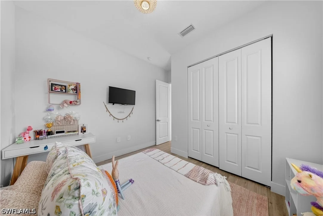 Photo of 3787 Everglades Boulevard N