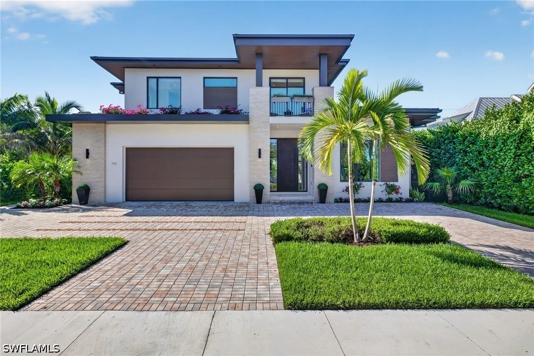 Photo of 788 7TH Avenue N