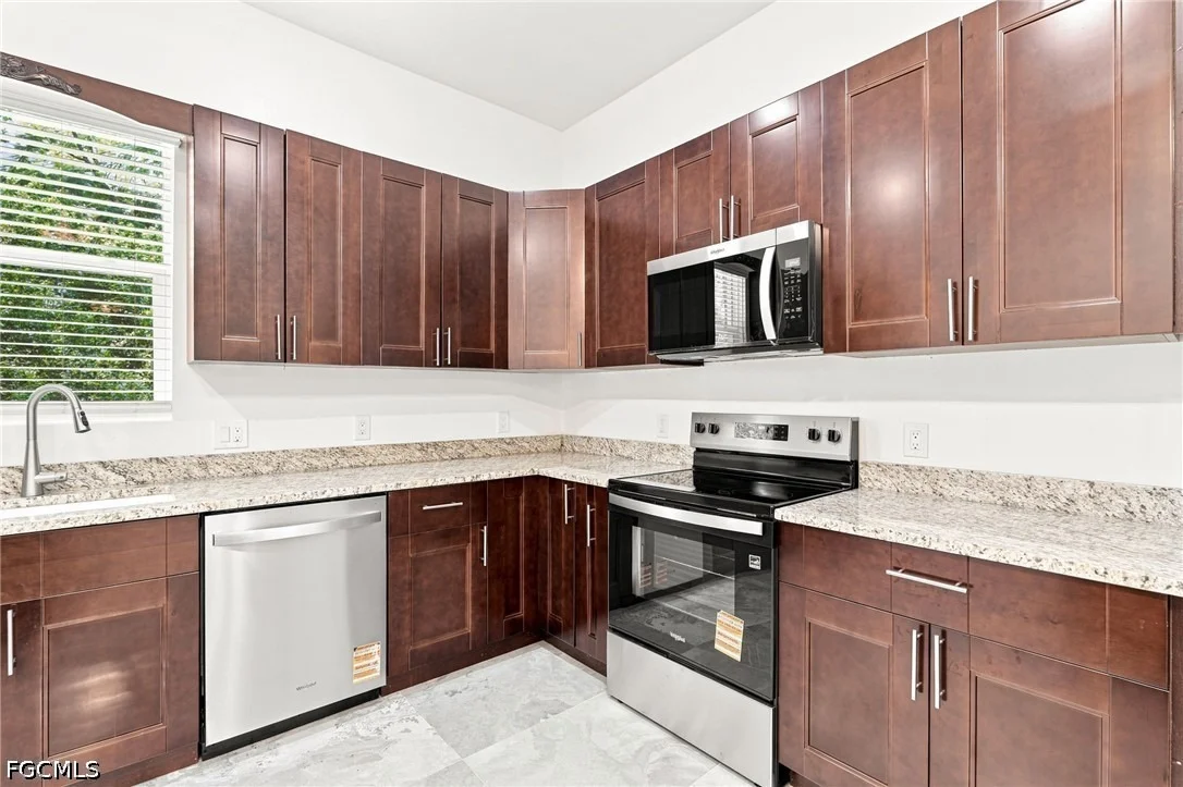 Photo of 1853 Della Drive