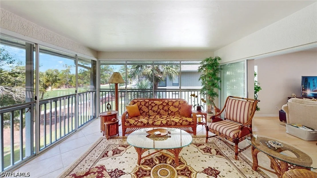 Photo of Unit 303 at 776 Eagle Creek Drive