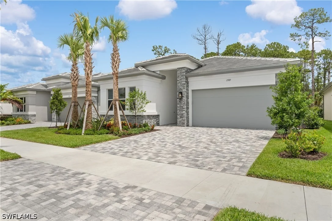 Photo of 2589 Kingfisher Drive