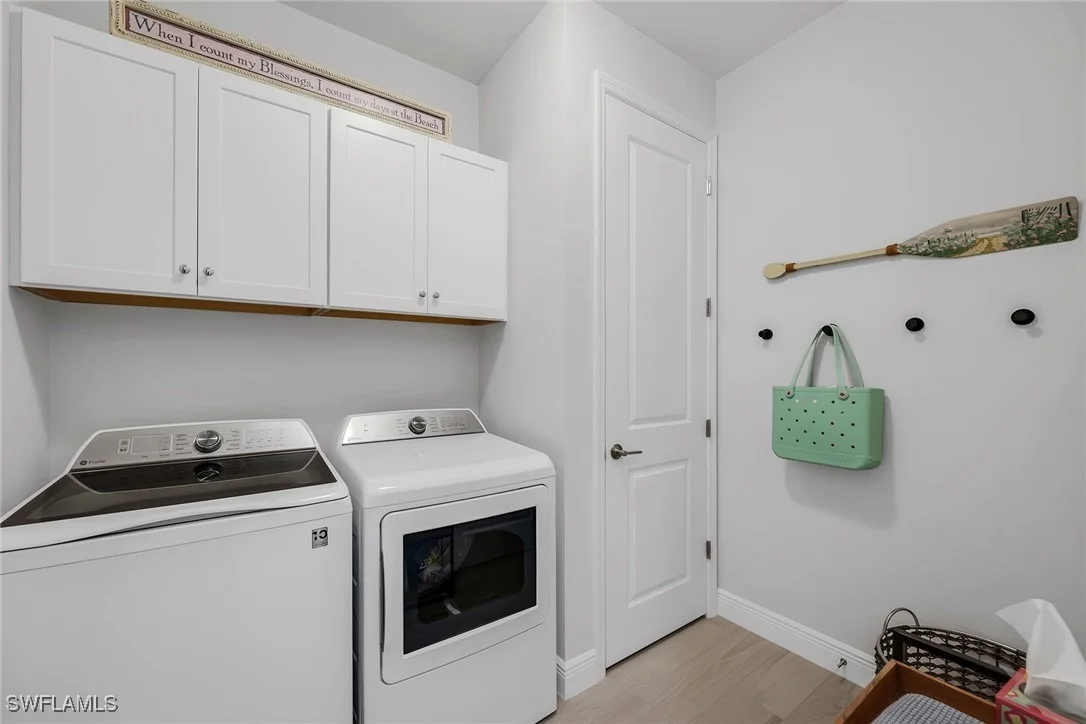 Photo of Unit 1607 at 2609 Seychelles Circle