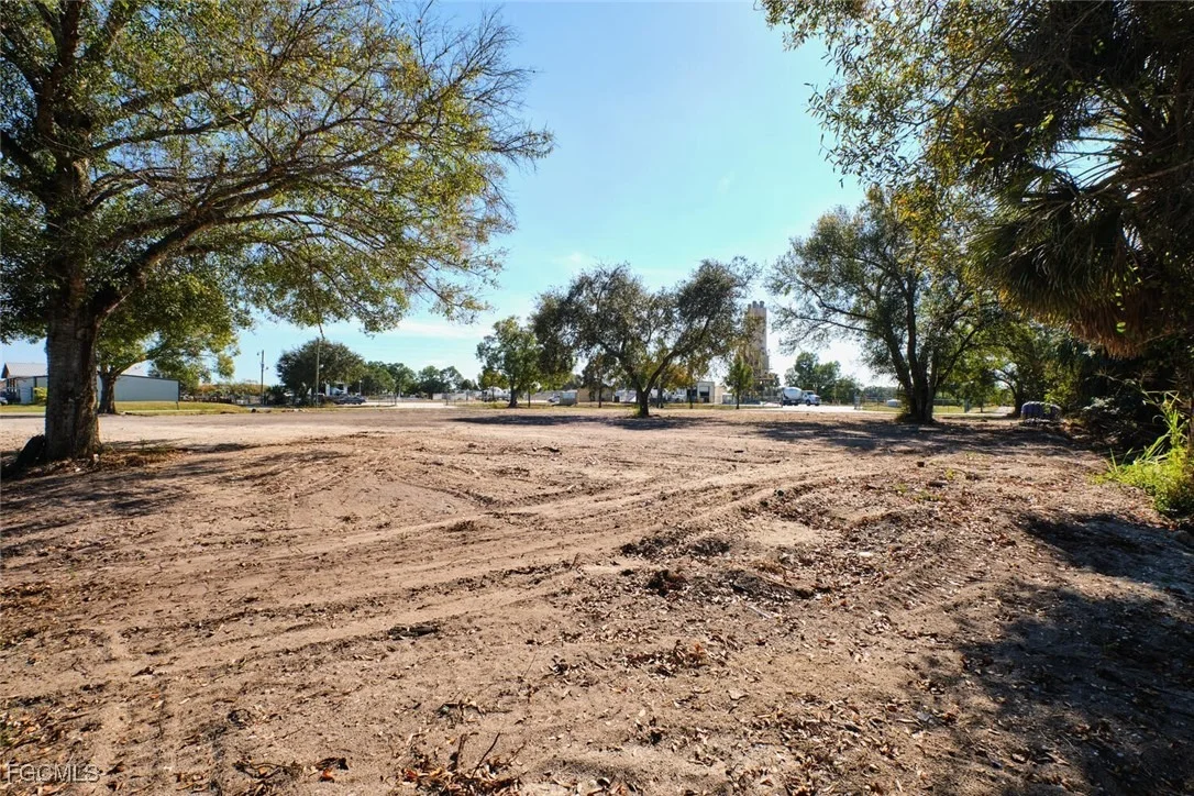Photo of 400 S Industrial Loop