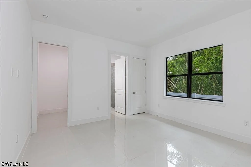 Photo of 3098 Pine Tree Drive