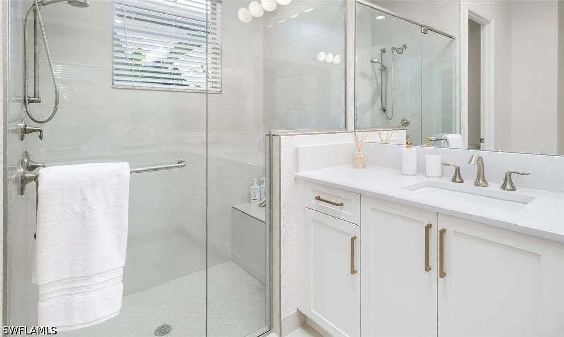 Photo of 2669 Hyacinth Place
