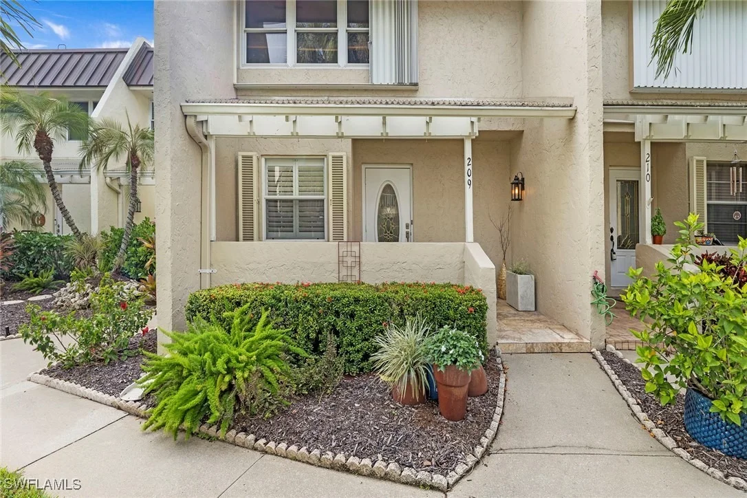 Photo of Unit 209 at 800 River Point Drive
