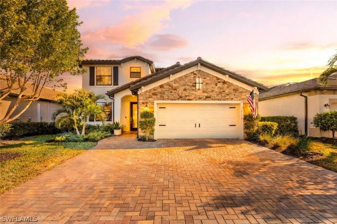 Photo of 9258 Shadow Oak Lane