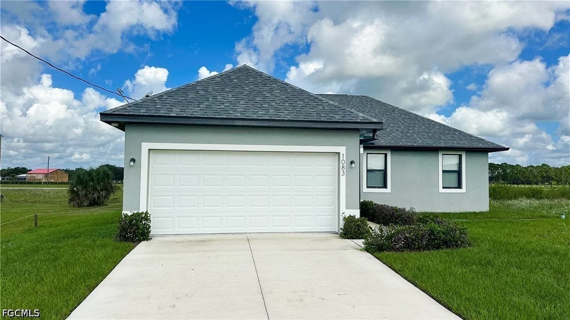 Photo of 1083 Calico Street