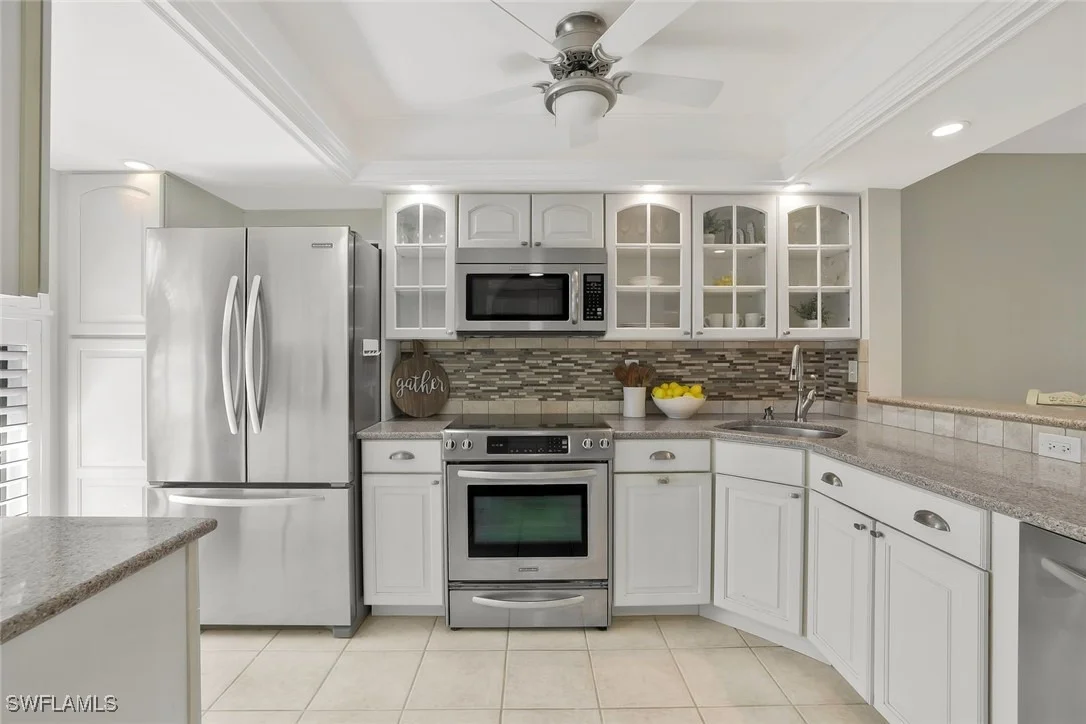 Photo of Unit 6014 at 601 Augusta Boulevard