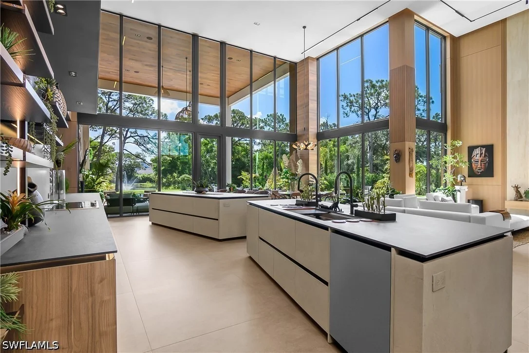 Photo of 6616 Trail Boulevard