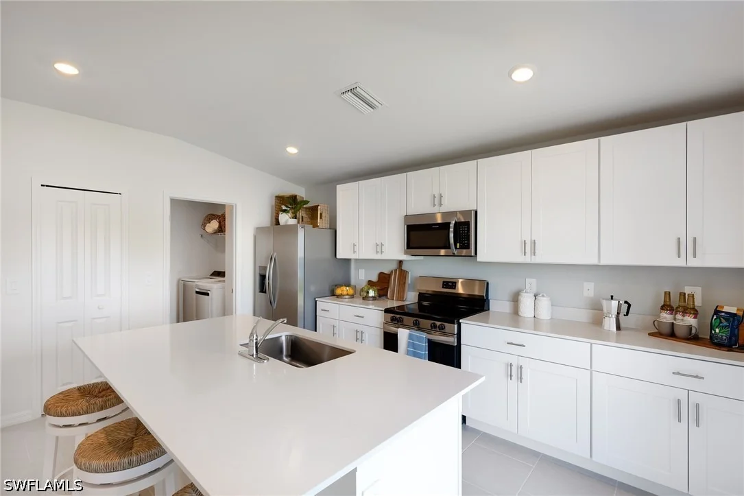 Photo of 429 Conlee Street