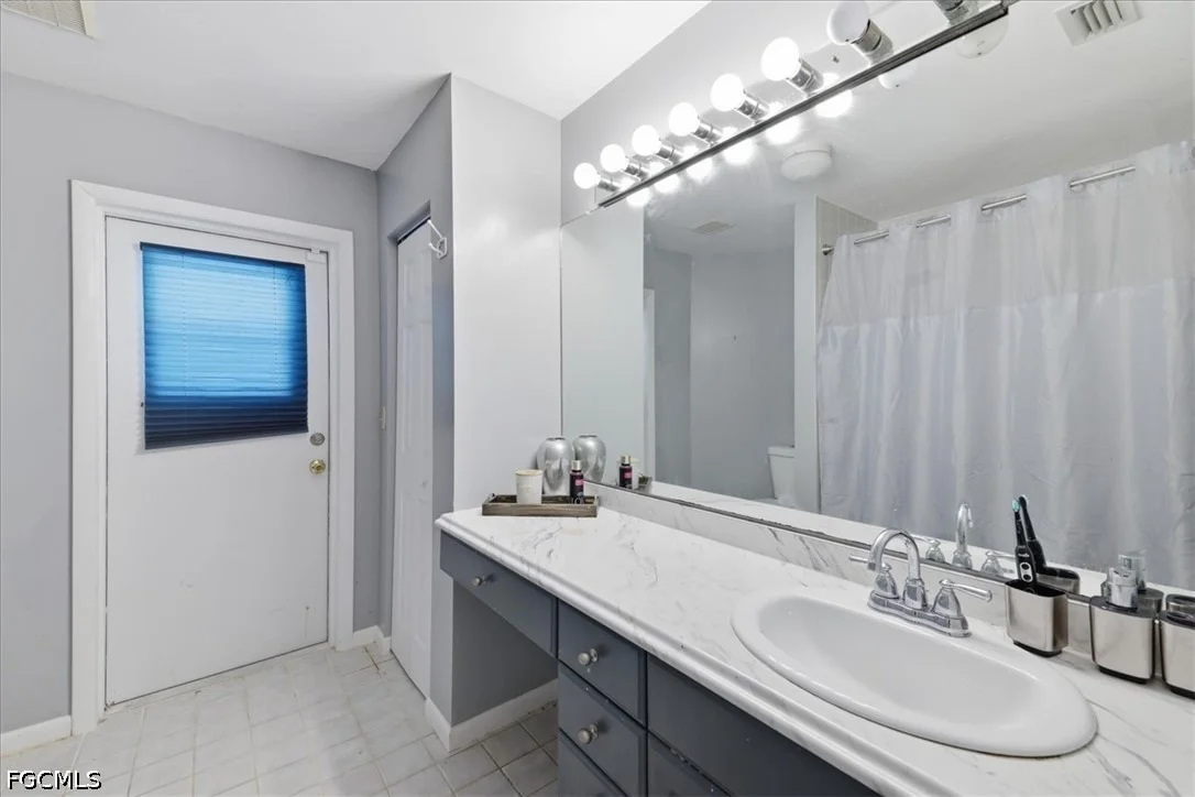 Photo of 115 Robert Avenue