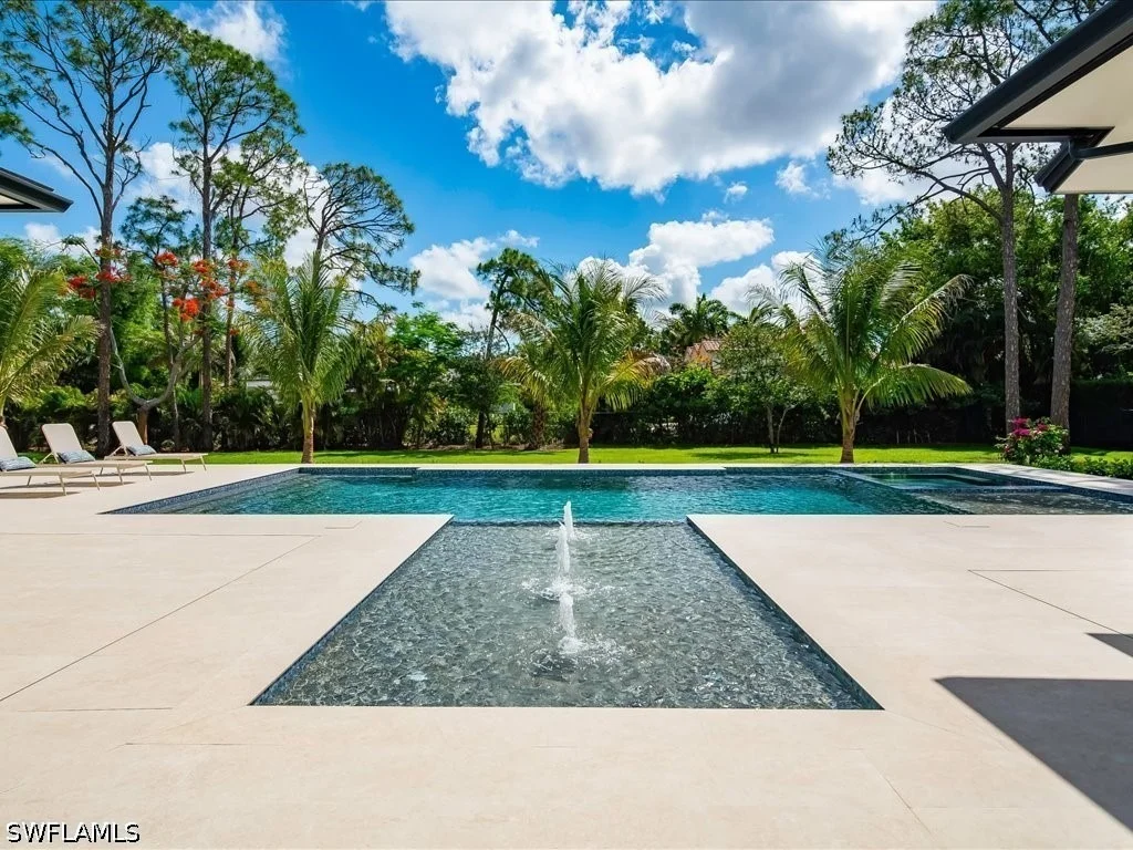 Photo of 500 Ridge Drive