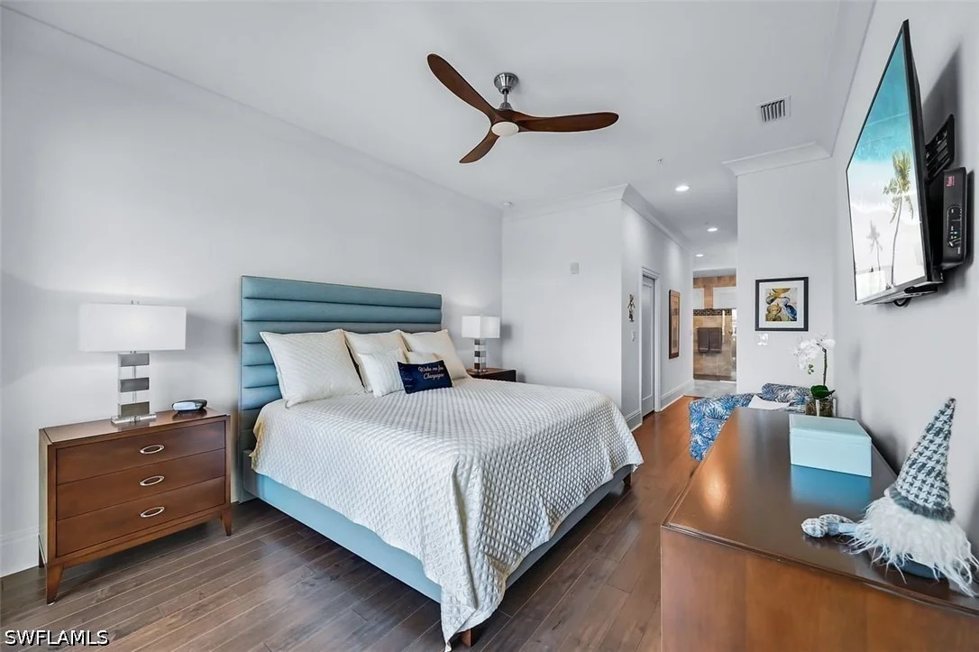 Photo of Unit 409 at 21530 Strada Nuova Circle