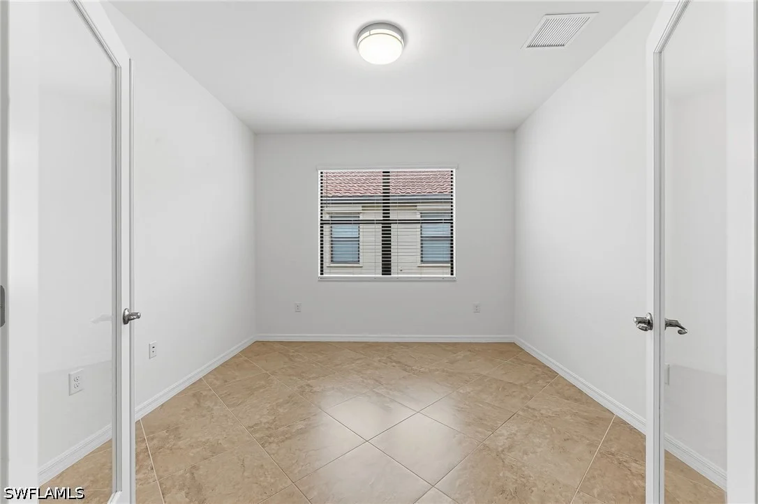 Photo of 1575 Santiago Circle